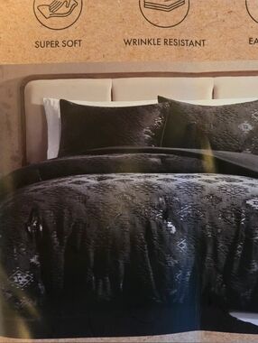 NWT WRANGLER King Comferter Set Black Aztek Print